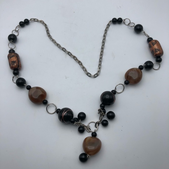Silver & Copper Tone Necklace Chunky Black, Swirl & Faux Agate Beads Boho 15” - Picture 1 of 12
